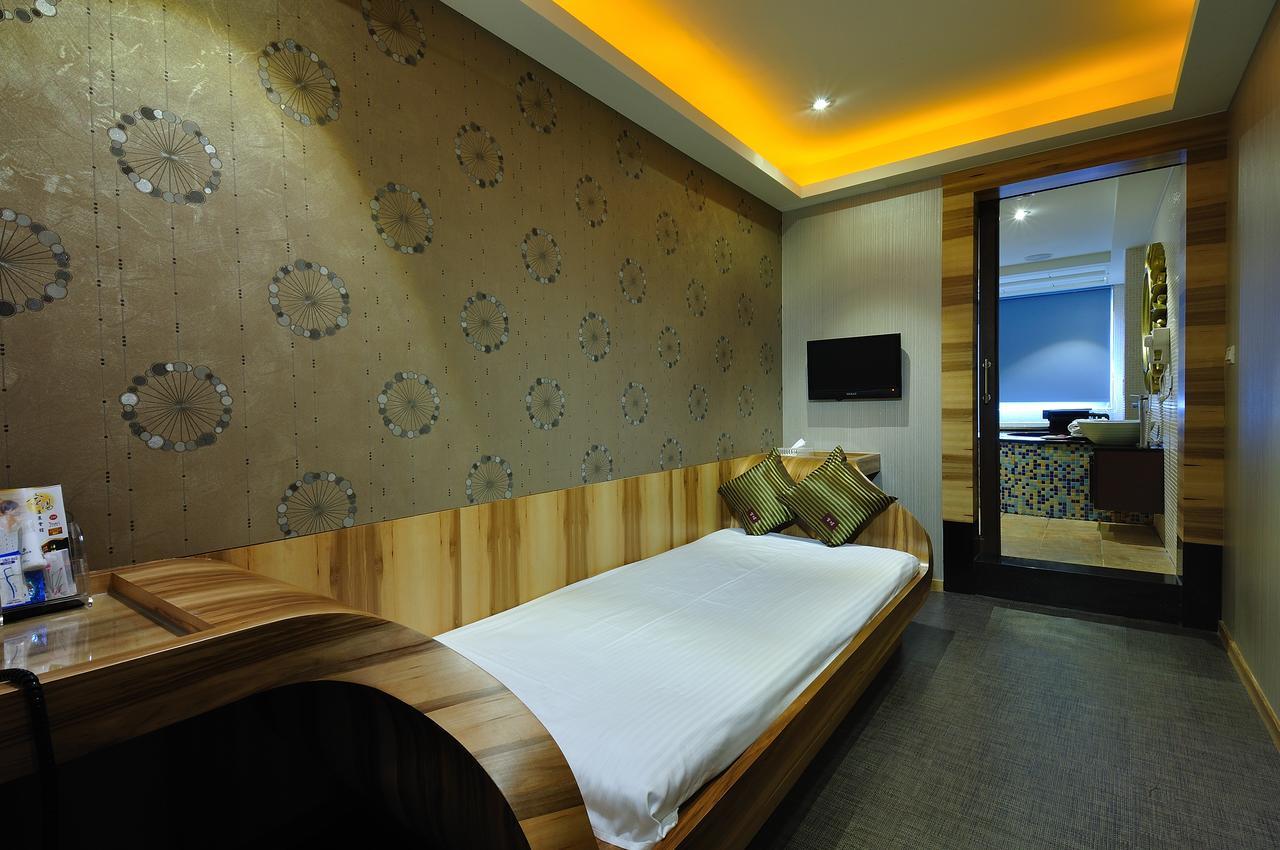 Jin Spa Resort Hotel Jinshan Extérieur photo